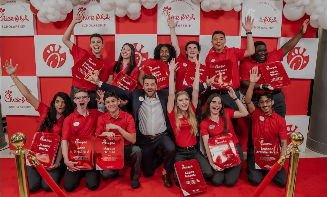 Chick-fil-A Scholarship 2025/2026: Application Guide